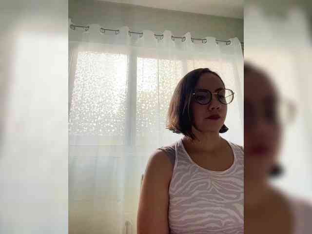 MishelleLopez webcam