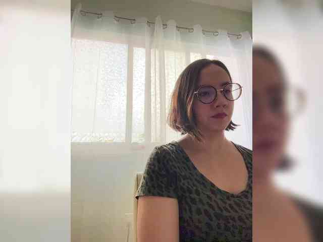 MishelleLopez webcam