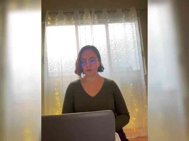 MishelleLopez webcam