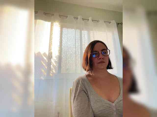 MishelleLopez webcam