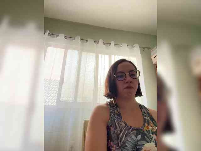 MishelleLopez webcam