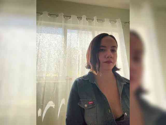 MishelleLopez webcam