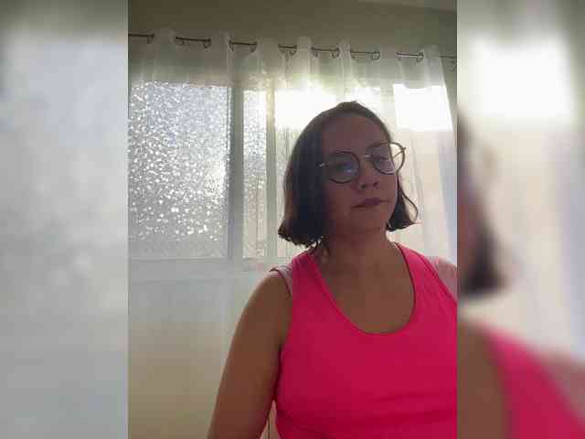 MishelleLopez webcam