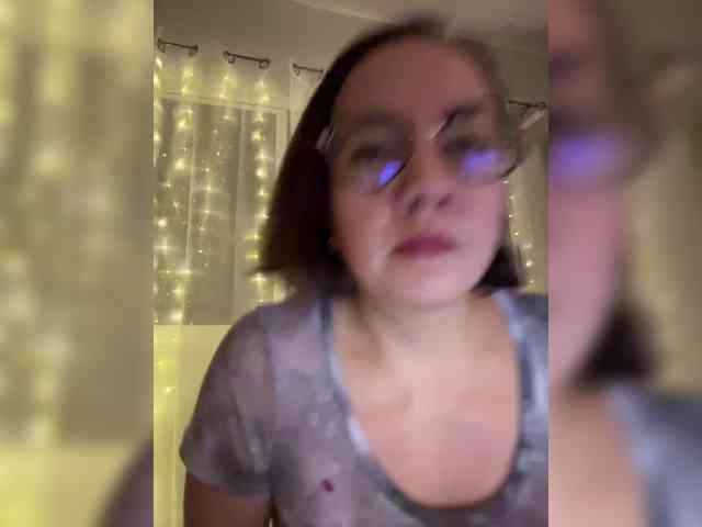 MishelleLopez webcam