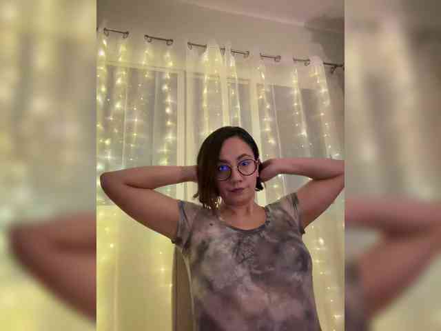 MishelleLopez webcam