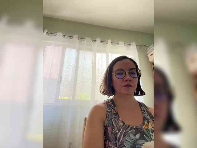 MishelleLopez webcam