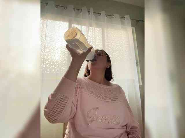 MishelleLopez webcam