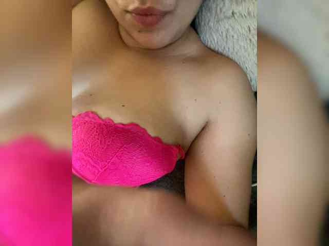 Lali14 webcam
