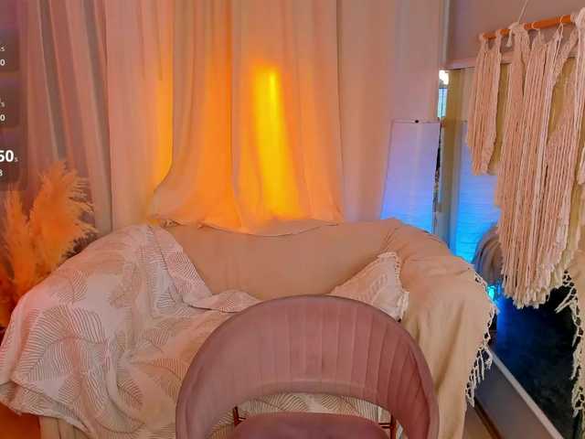 RoseCharming from BongaCams