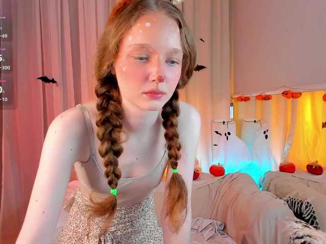 Mad RoseCharming from BongaCams gets her physique penetrated in public! RoseCharming from BongaCams