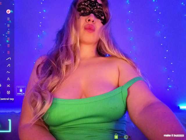 Baby-Annaa live cam profile