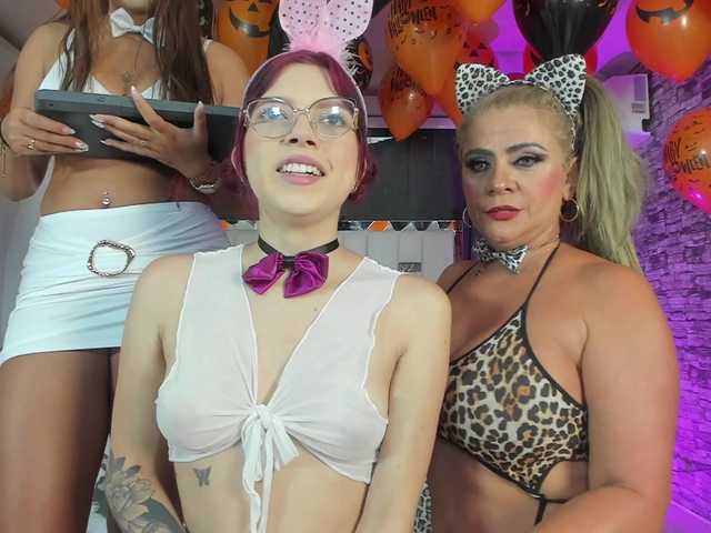  anitaandpaloma chat room