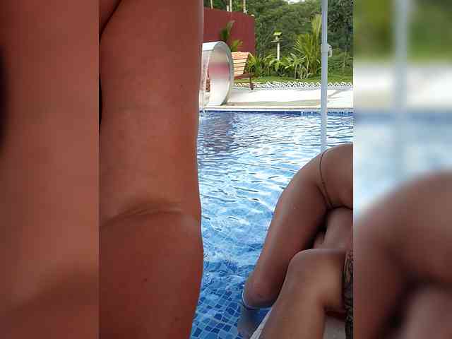 anitaandpaloma webcam