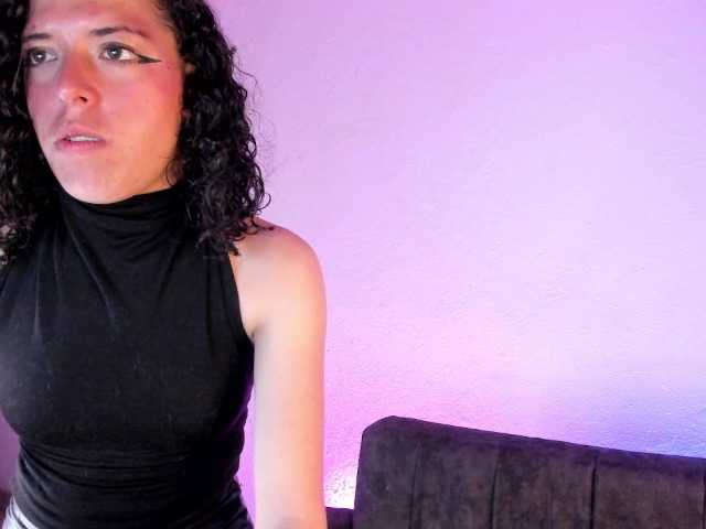  SexyMalvada chat room