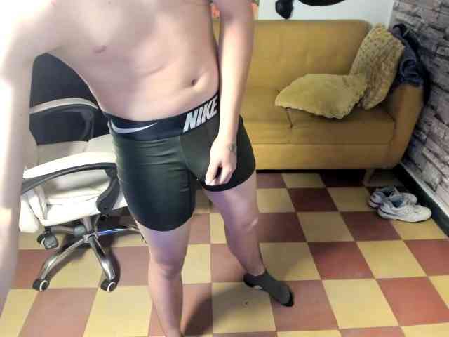 daniel-leon daniel-leon