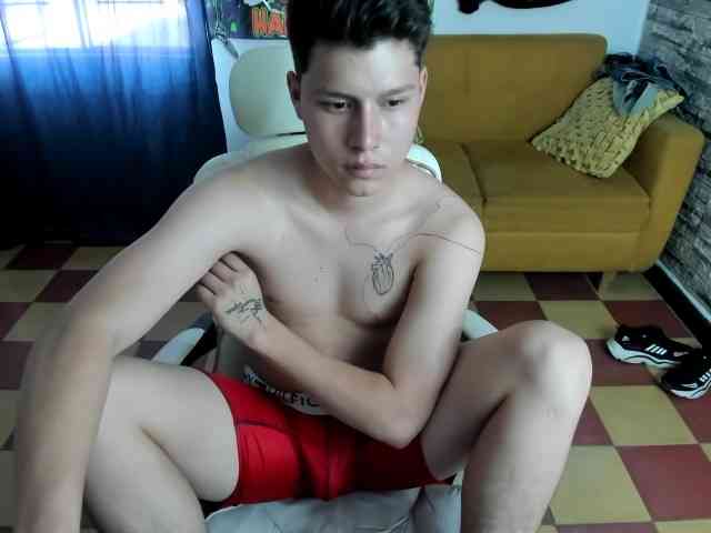 daniel-leon daniel-leon