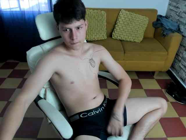 daniel-leon
