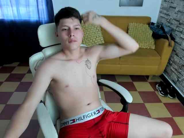 daniel-leon