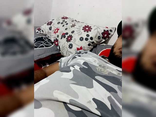 Twolatinshott preview