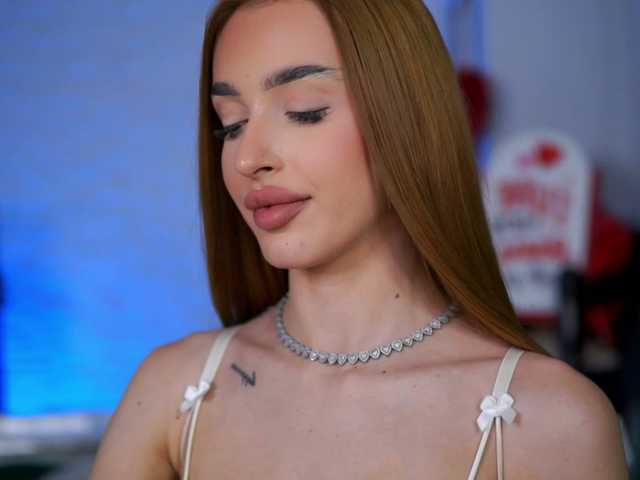 ClaraBenatti's BongaCams show and profile