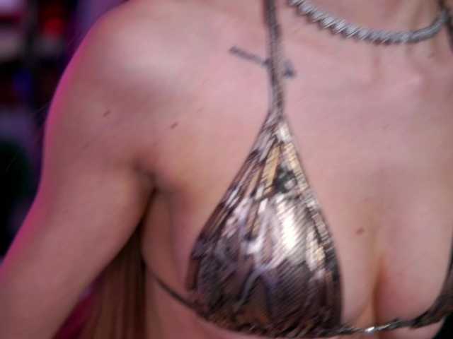 ClaraBenatti from BongaCams