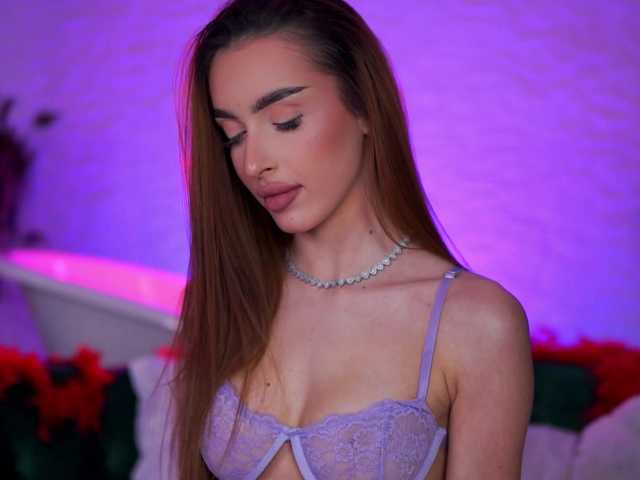 ClaraBenatti from BongaCams