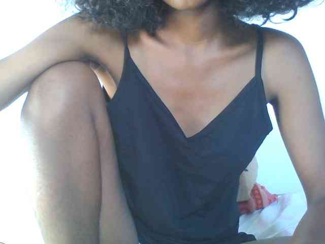 AfricanaQueen webcam