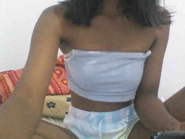 AfricanaQueen webcam