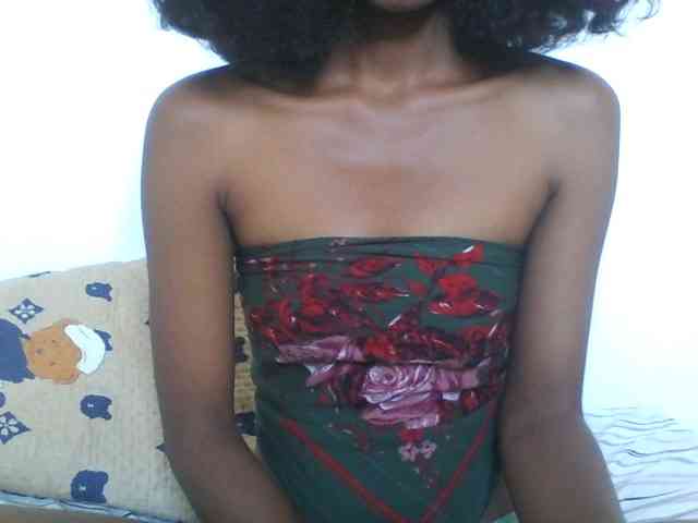 AfricanaQueen webcam