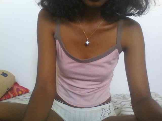 AfricanaQueen webcam