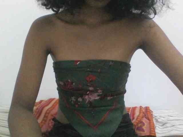 AfricanaQueen webcam