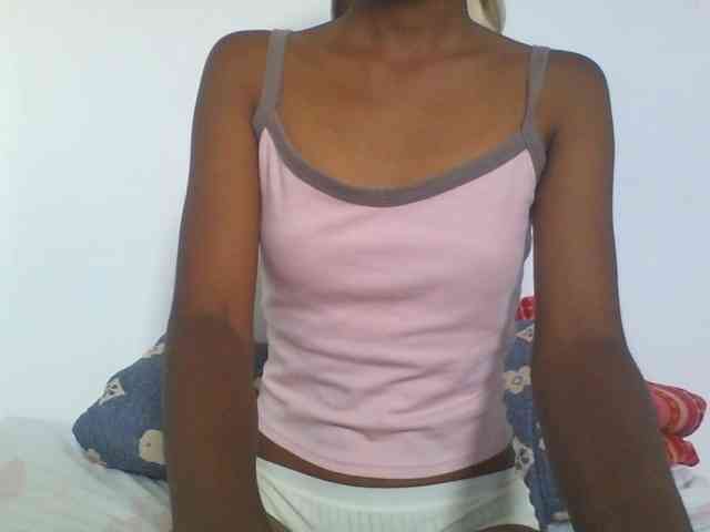 AfricanaQueen webcam