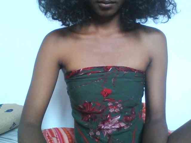 AfricanaQueen webcam