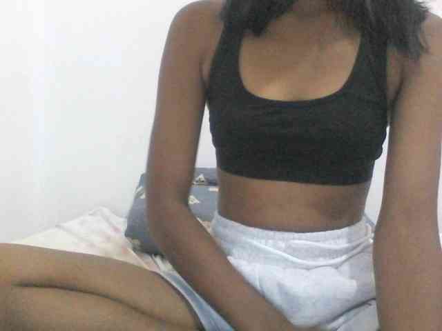 AfricanaQueen webcam