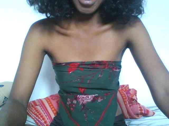 AfricanaQueen webcam