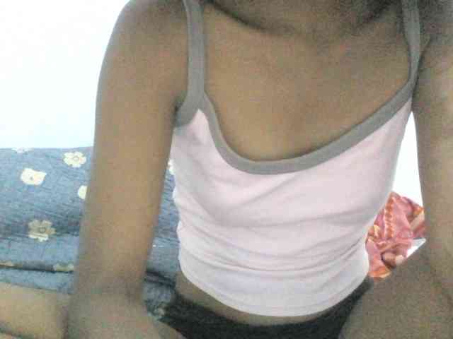 AfricanaQueen webcam