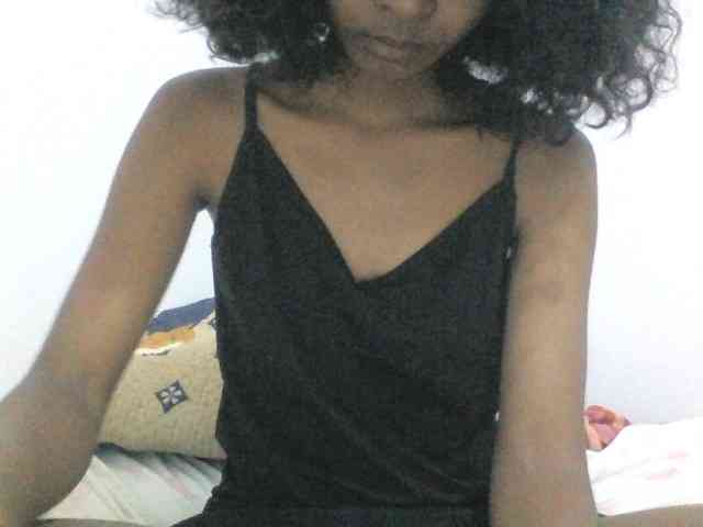 AfricanaQueen webcam