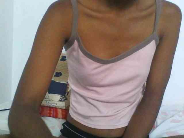 AfricanaQueen webcam