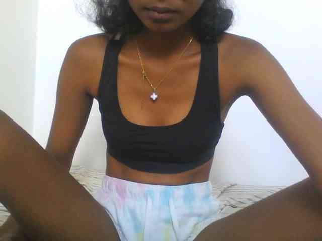 AfricanaQueen webcam