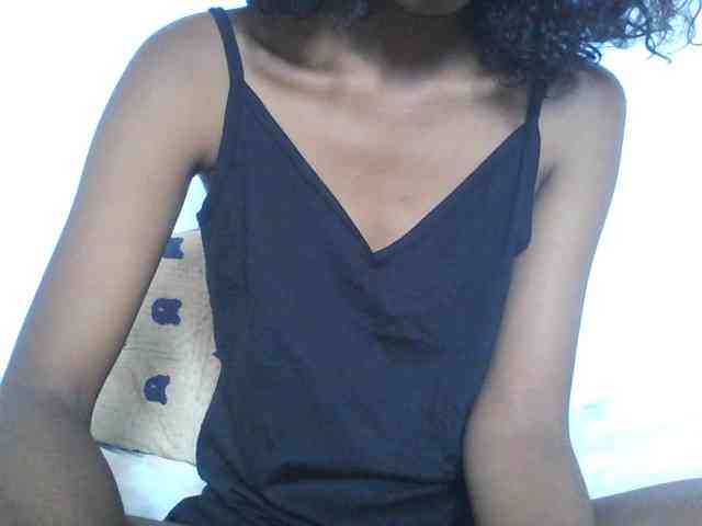 AfricanaQueen webcam