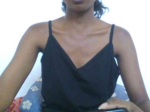 AfricanaQueen webcam