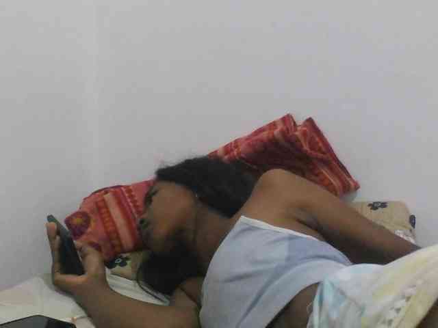 AfricanaQueen webcam