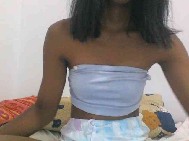 AfricanaQueen webcam