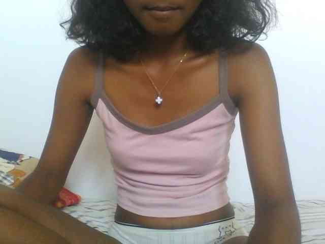 AfricanaQueen webcam