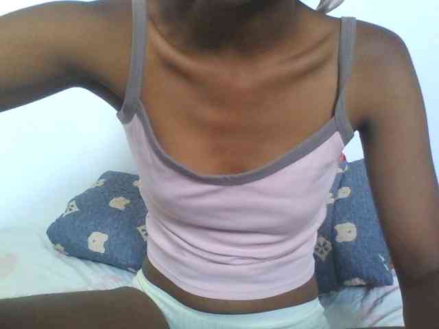 AfricanaQueen webcam