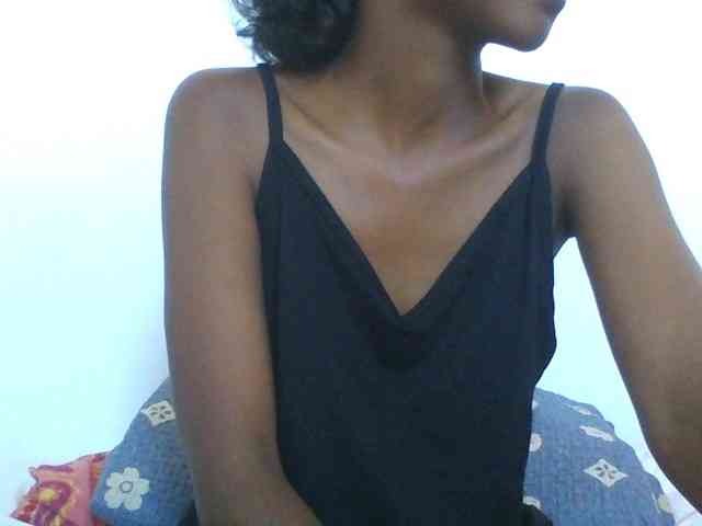 AfricanaQueen webcam