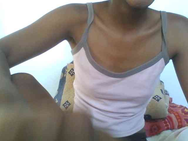 AfricanaQueen webcam