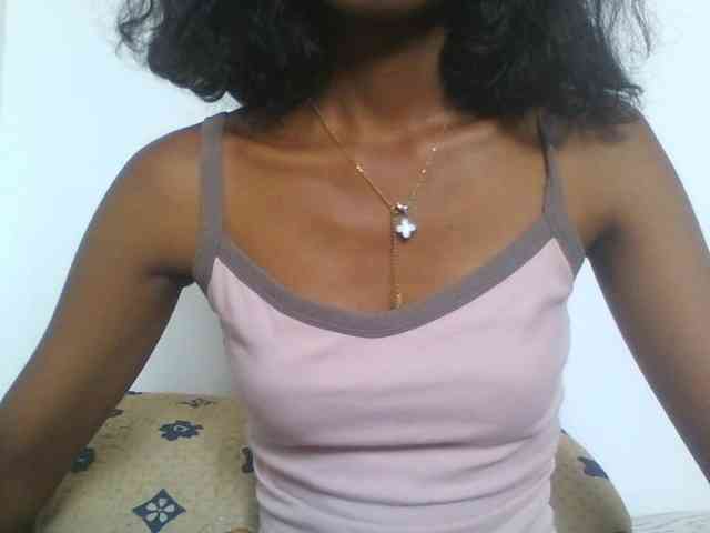 AfricanaQueen webcam