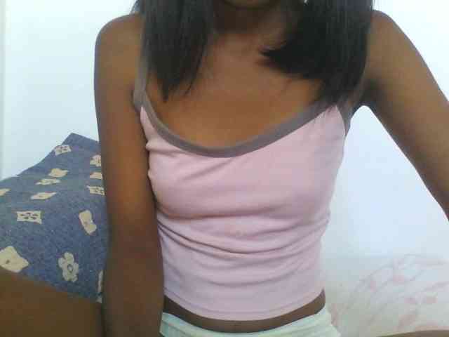 AfricanaQueen webcam