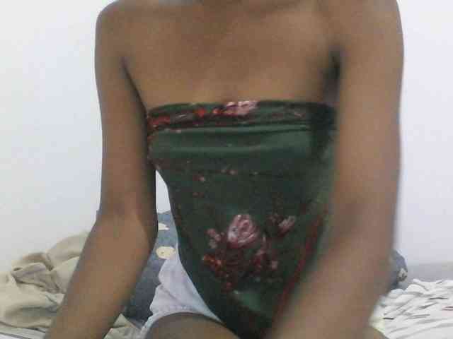 AfricanaQueen webcam